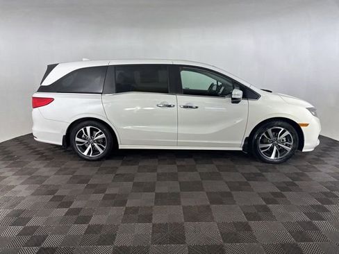 Used 2023 Honda Odyssey Touring image 6