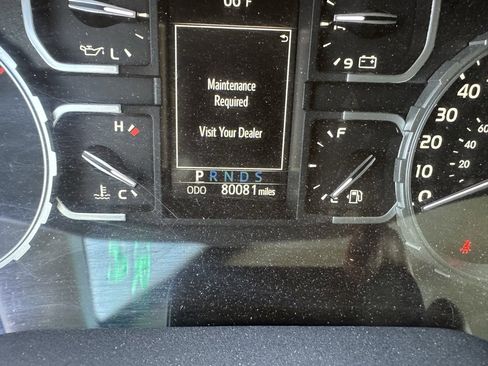 Used 2021 Toyota Tundra Limited w/ Limited Premium Package image 13