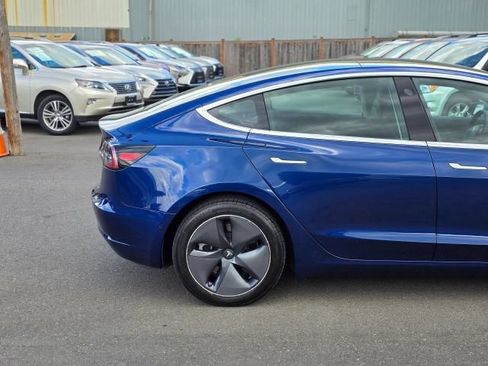 Used 2019 Tesla Model 3 Long Range AWD/4WD image 13