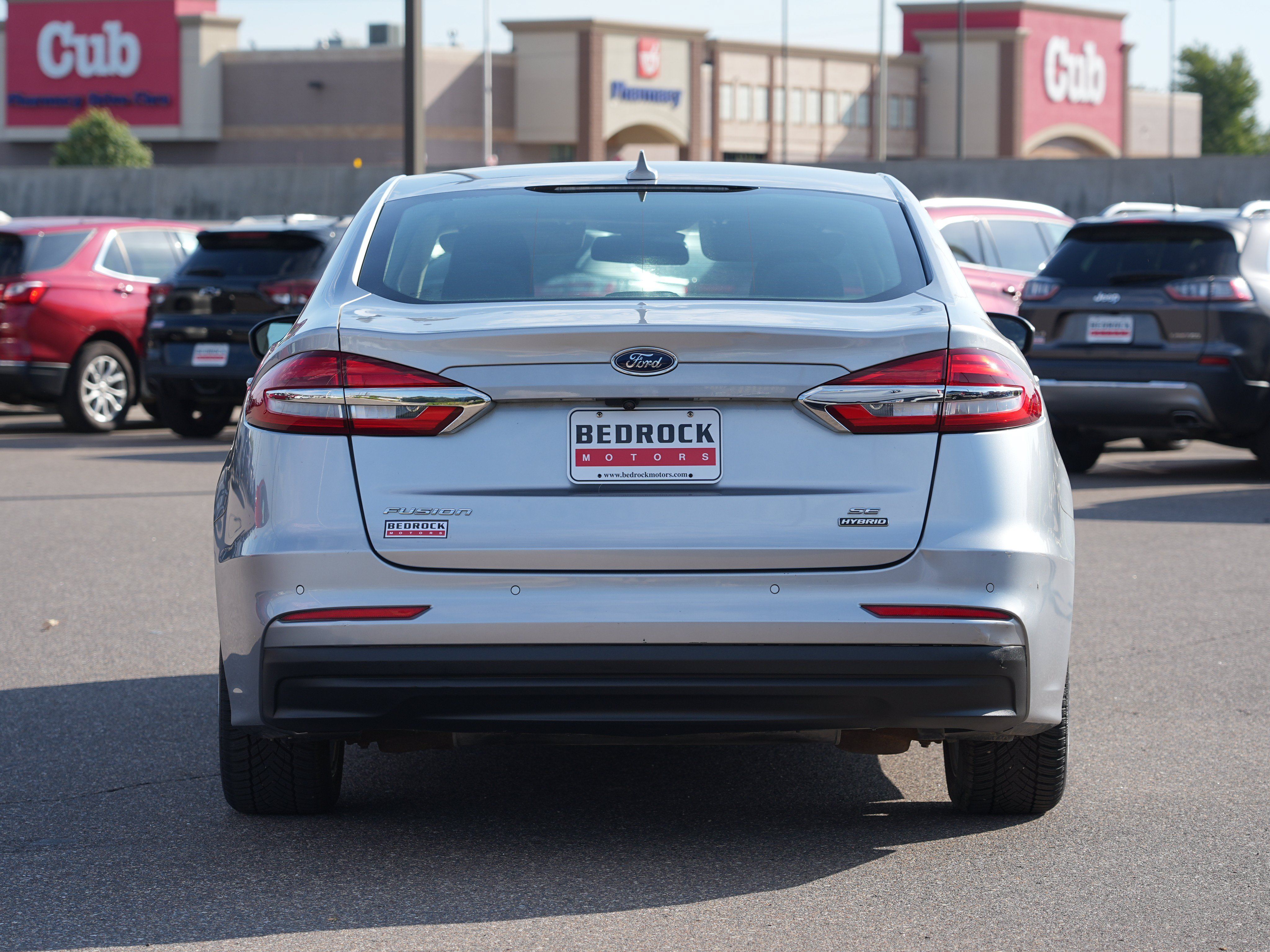 Used 2020 Ford Fusion SE FWD image 4