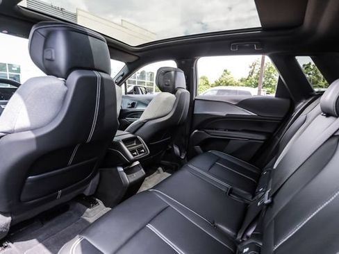 Used 2024 Cadillac Lyriq Tech AWD/4WD image 73