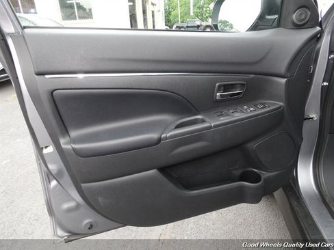 Used 2016 Mitsubishi Outlander Sport SEL AWD/4WD image 25