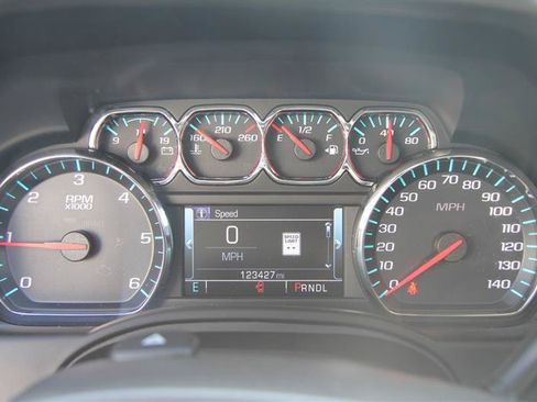 Used 2018 Chevrolet Tahoe LT AWD/4WD image 32