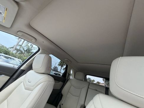 Used 2023 Cadillac XT5 Premium Luxury FWD image 34