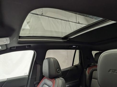 New 2026 Chevrolet Equinox RS w/ Convenience Package III AWD/4WD image 14