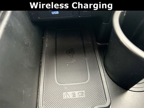 Used 2024 Hyundai Palisade Calligraphy image 40