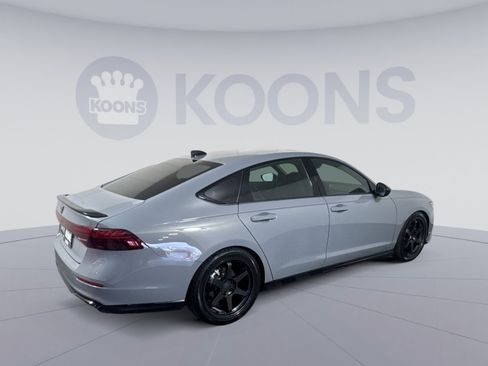 Used 2023 Honda Accord Sport image 7