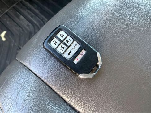 Used 2015 Honda Odyssey EX-L image 19
