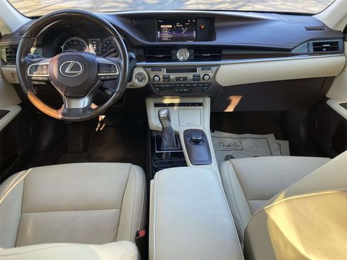 Used 2017 Lexus ES 350 350 image 10