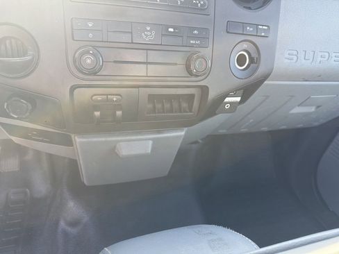 Used 2016 Ford F250 XL w/ XL Value Package image 16