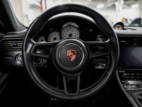 Used 2019 Porsche 911 GT3 RWD image 10