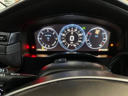 Used 2015 Cadillac Escalade ESV Premium AWD/4WD image 10