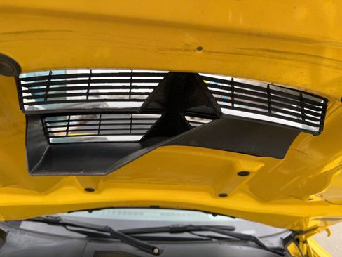 Used 2013 Chevrolet Camaro ZL1 image 57