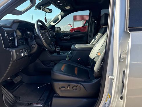 Used 2022 GMC Sierra 1500 AT4 w/ AT4 Premium Package AWD/4WD image 20