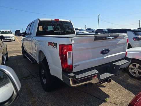Used 2019 Ford F350 Lariat w/ Chrome Package AWD/4WD image 4
