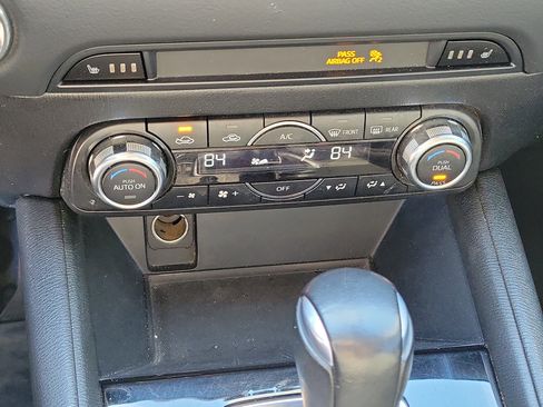 Used 2018 MAZDA CX-5 Touring w/ Preferred Equipment Package image 30