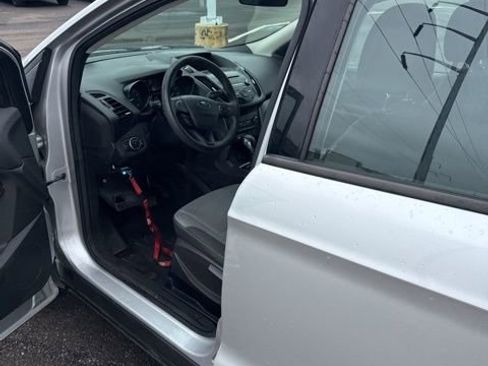 Used 2017 Ford Escape S image 20