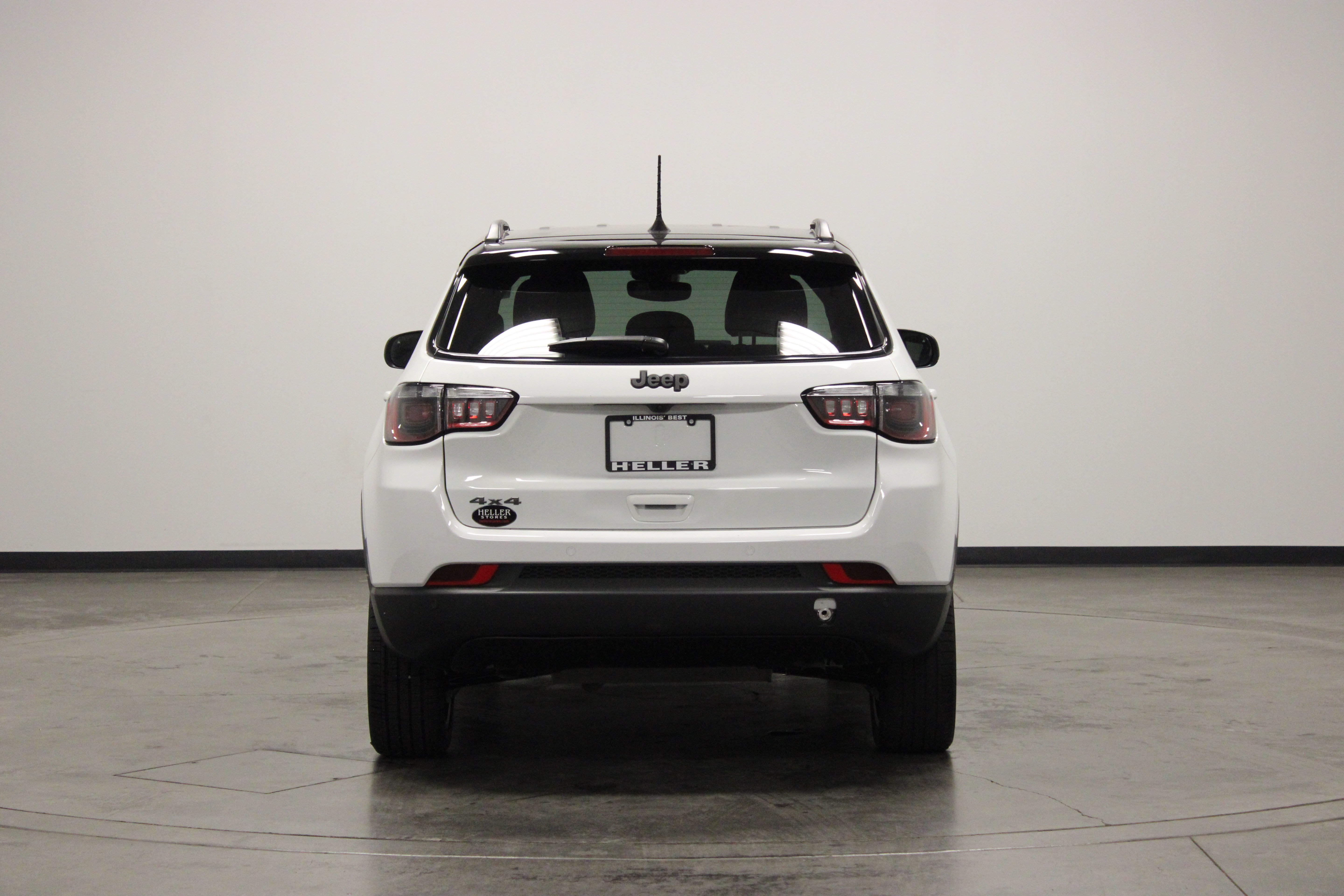Used 2026 Jeep Compass Limited AWD/4WD image 7