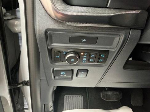 New 2026 Ford F150 Lariat w/ Equipment Group 501A Mid AWD/4WD image 22
