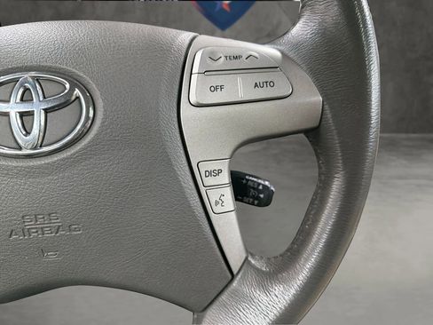 Used 2007 Toyota Camry XLE image 24