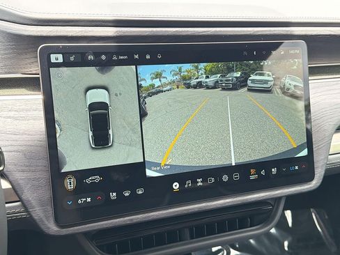 Used 2025 Rivian R1S Adventure AWD/4WD image 14