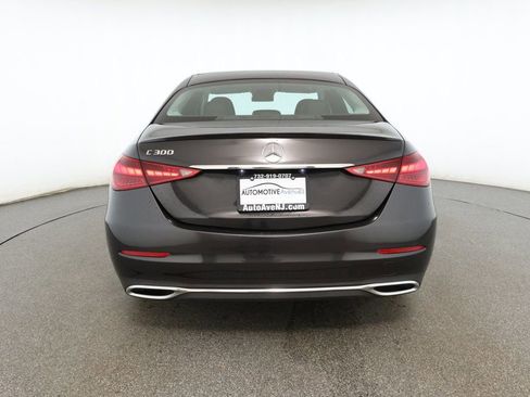 Used 2022 Mercedes-Benz C 300 Sedan image 5