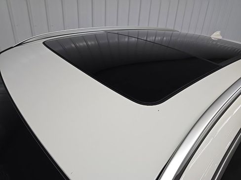 Used 2024 BMW X3 xDrive30i w/ Premium Package image 11