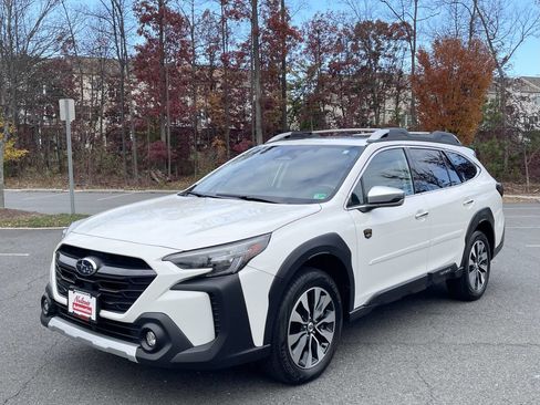 Used 2024 Subaru Outback Touring XT image 10