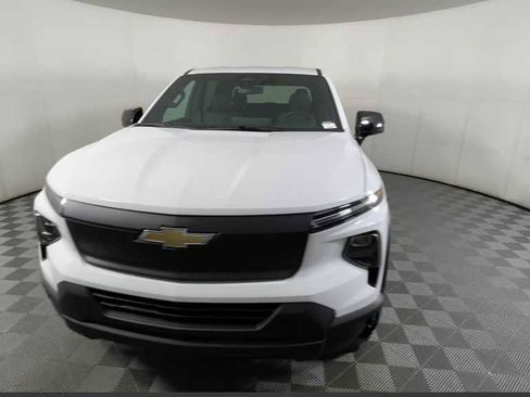 New 2024 Chevrolet Silverado EV W/T image 5