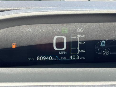 Used 2020 Toyota Prius Prime LE FWD image 32