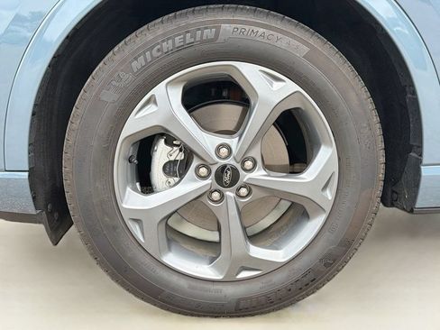 Certified 2023 Ford Escape ST-Line w/ Tech Pack #1 AWD/4WD image 33