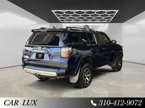 Used 2019 Toyota 4Runner TRD Off-Road AWD/4WD image 5