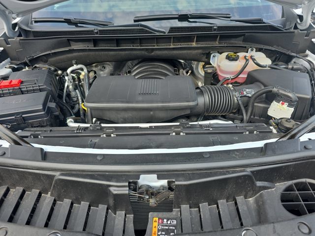 Certified 2026 Cadillac Escalade Sport w/ LPO, Floor Liner Package AWD/4WD image 34