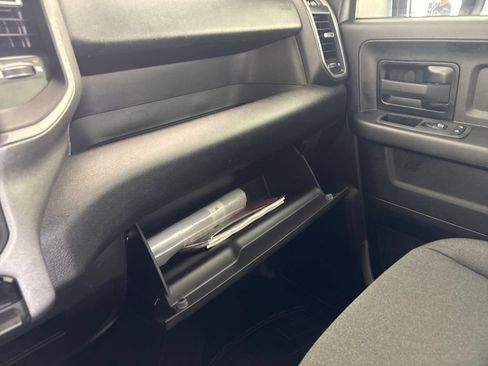 Used 2024 RAM 2500 Tradesman w/ Chrome Appearance Group AWD/4WD image 47