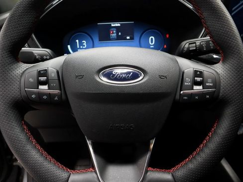 Certified 2025 Ford Escape ST-Line Elite w/ Premium Technology Package AWD/4WD image 32