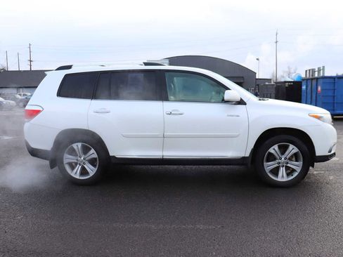 Used 2011 Toyota Highlander Limited image 4