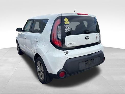Used 2015 Kia Soul FWD image 5