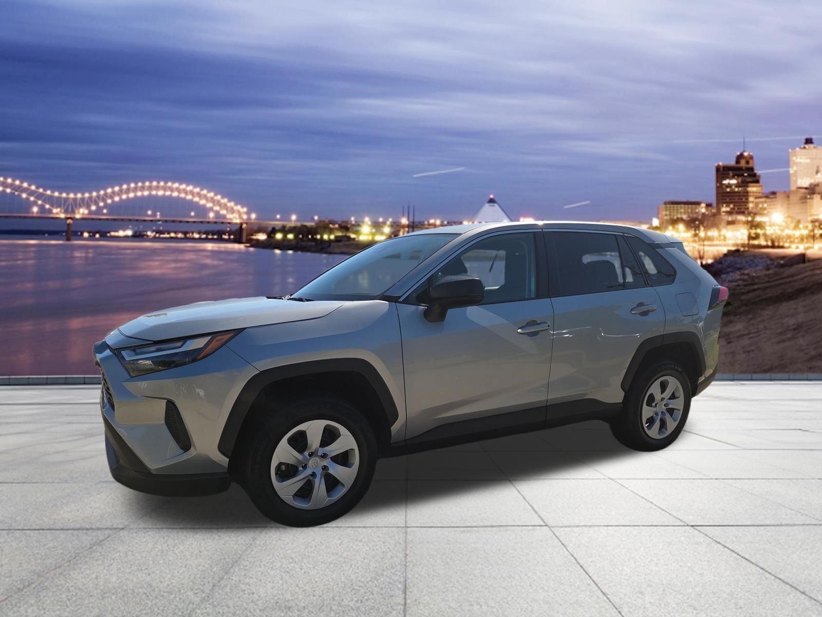 Used 2025 Toyota RAV4 LE AWD/4WD image 1