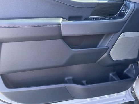 Used 2025 Ford F150 Lariat w/ Equipment Group 501A Mid image 16