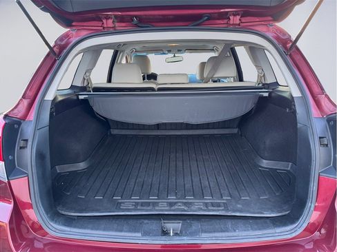 Used 2014 Subaru Outback 2.5i Limited AWD/4WD image 25