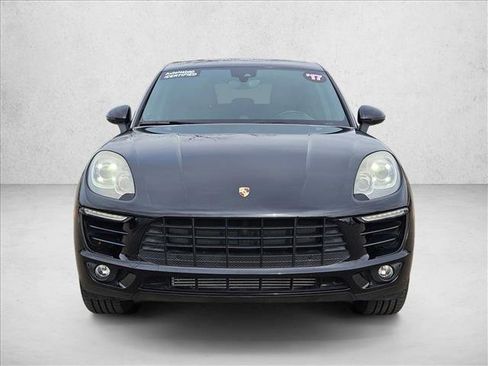 Used 2017 Porsche Macan image 2