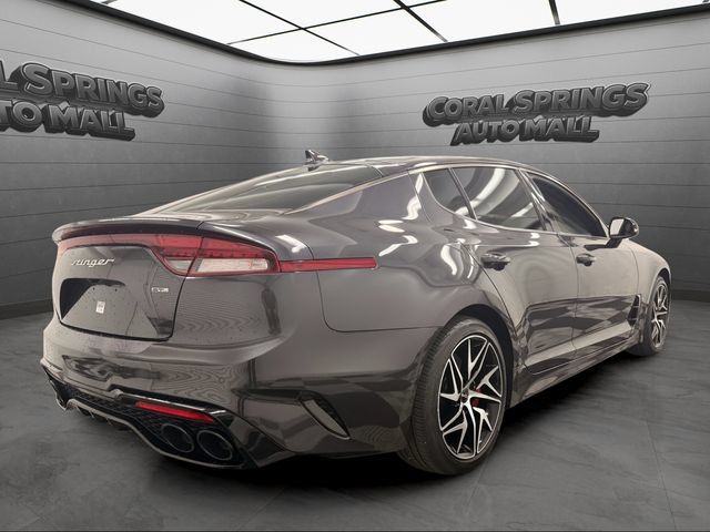 Used 2023 Kia Stinger GT-Line w/ Sun & Sound Package RWD image 5