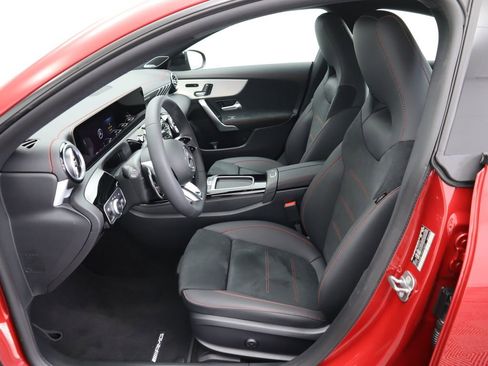 Certified 2025 Mercedes-Benz CLA 35 AMG 4MATIC image 20