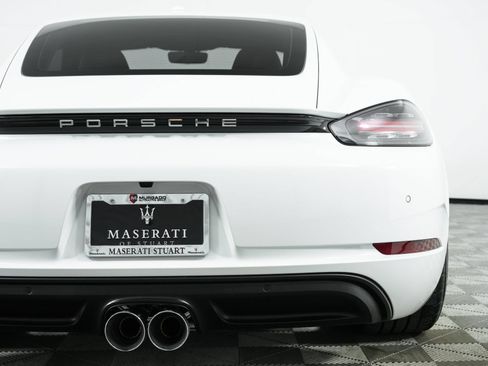 Used 2025 Porsche 718 Cayman RWD image 56