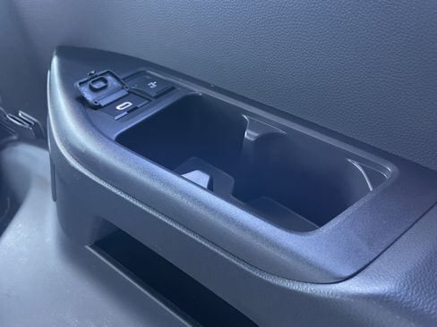 Used 2024 Lexus LX 600 4WD w/ Luxury Package image 42