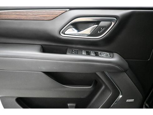 Used 2023 Chevrolet Tahoe High Country AWD/4WD image 34