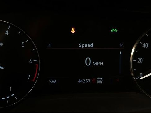 Used 2023 Buick Envision Preferred w/ Sport Touring Package image 14