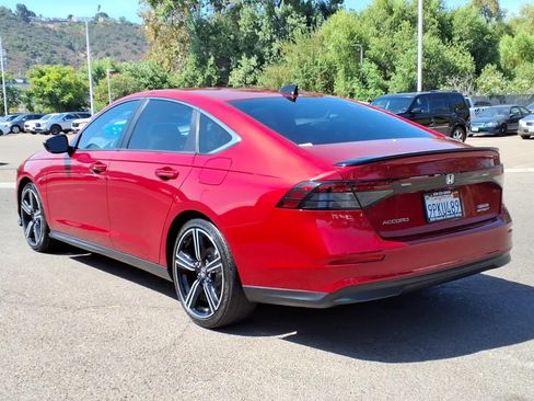 Used 2024 Honda Accord Sport image 7