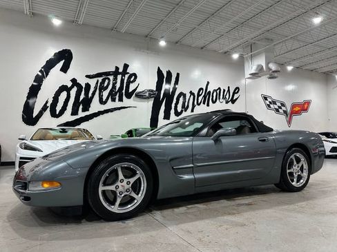 Used 2003 Chevrolet Corvette Convertible w/ Preferred Equipment Group1 RWD image 28