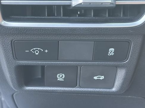 Certified 2025 Hyundai Sonata SEL FWD image 35